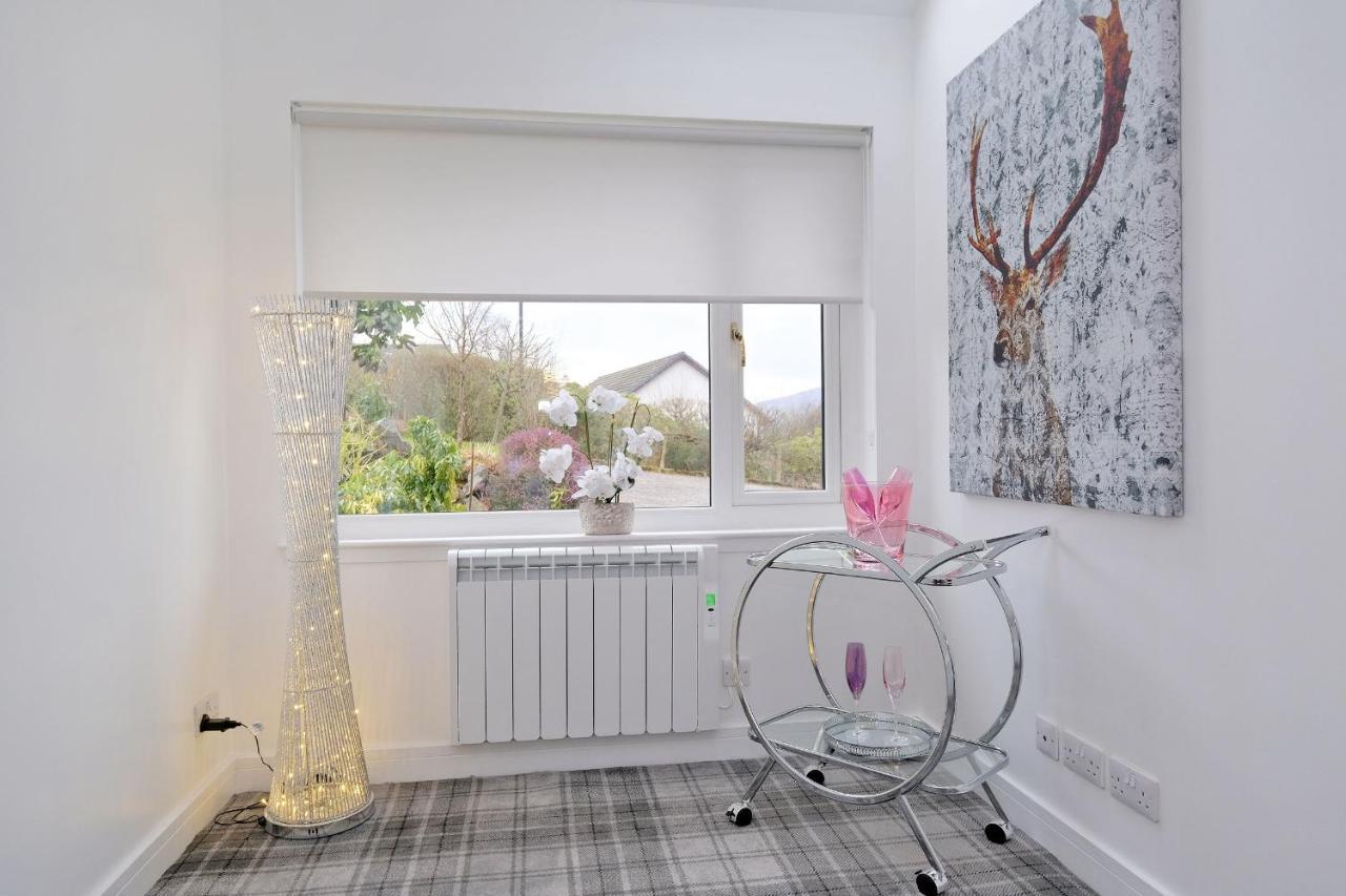 Hébergement de vacances Contemporary Highland House Close To Town And Ben Nevis *
